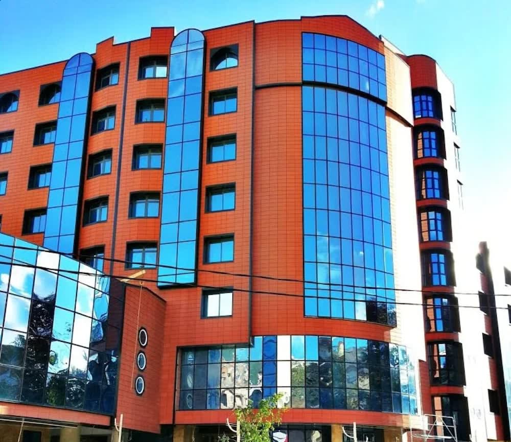 Hôtel Cristal 1