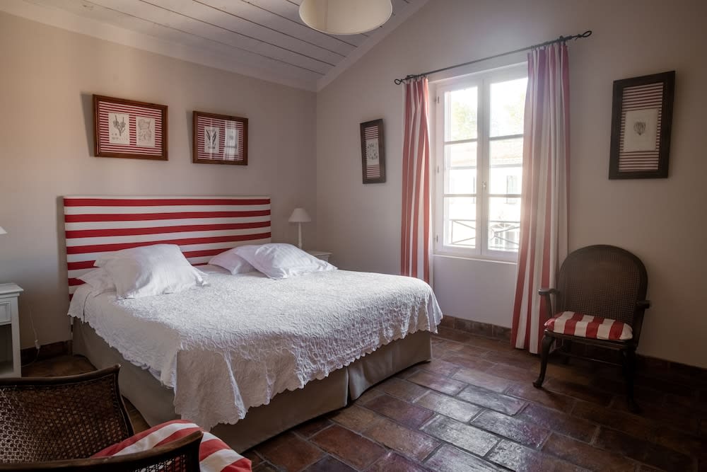 HOTEL et APPARTEMENTS DOMAINE DES CLOS - Teritoria 1