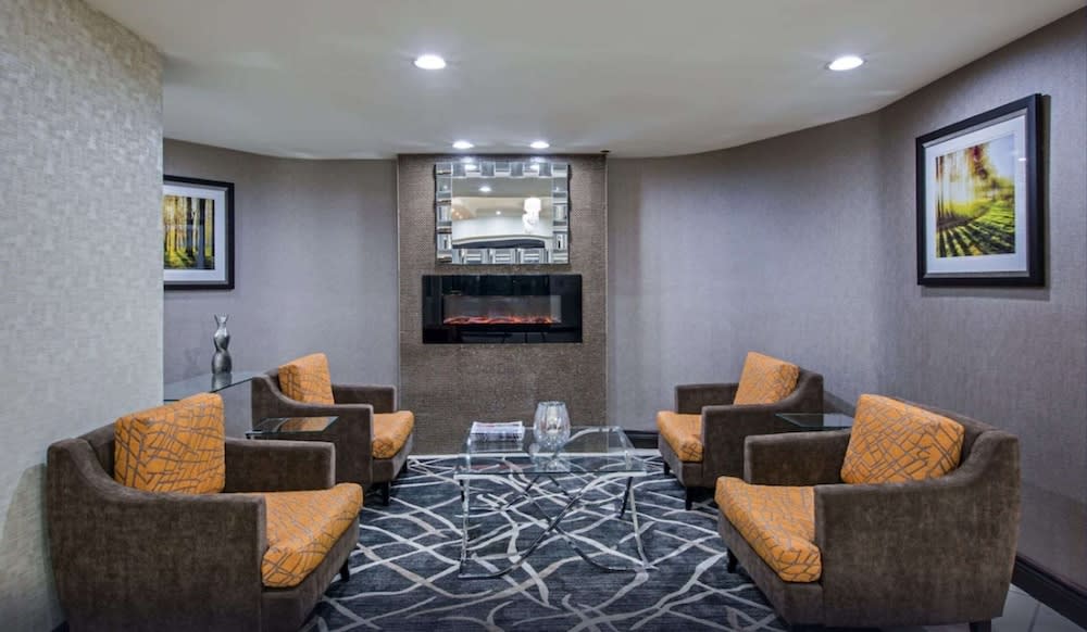 Quality Inn & Suites Regina Downtown 2