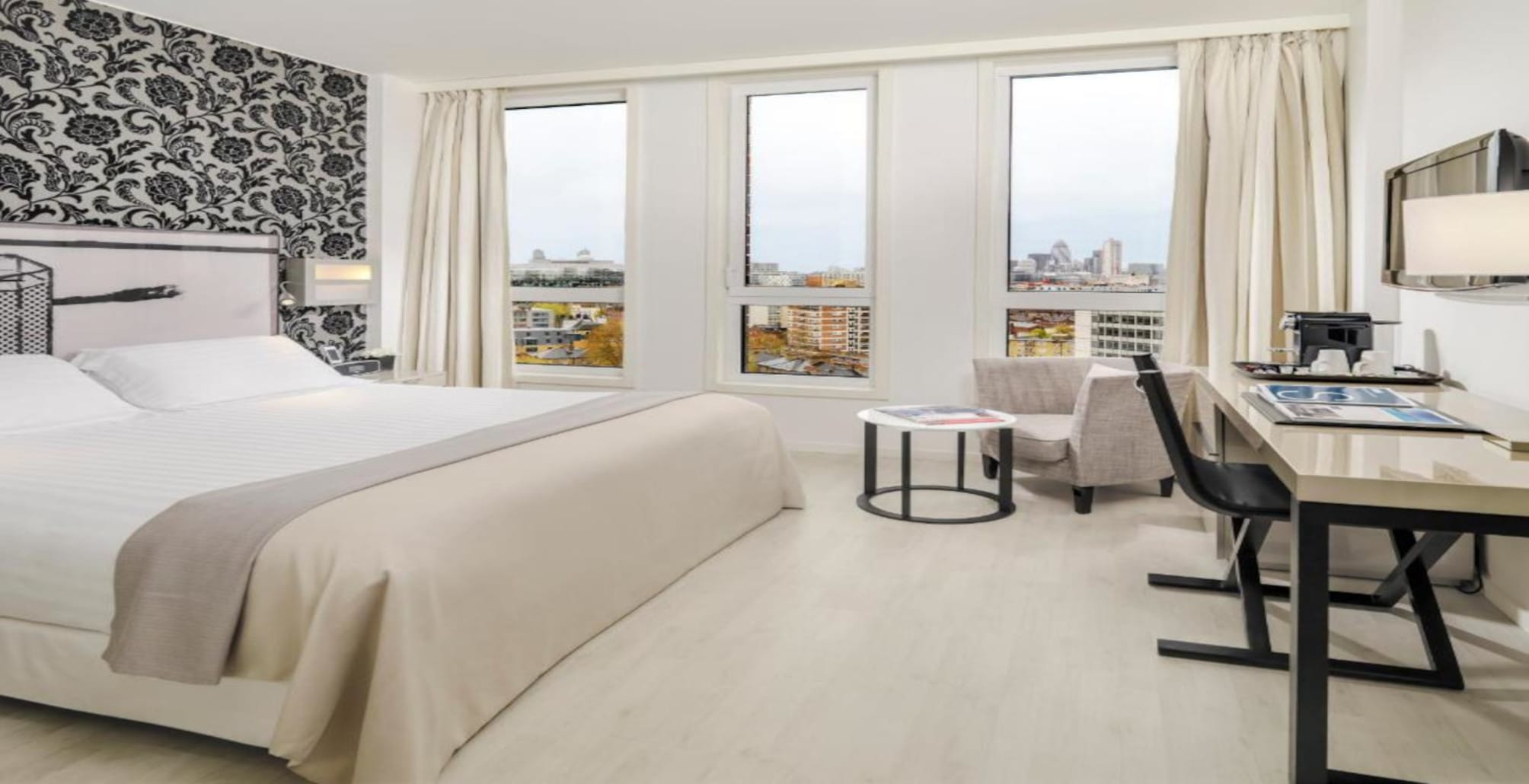 H10 London Waterloo 1