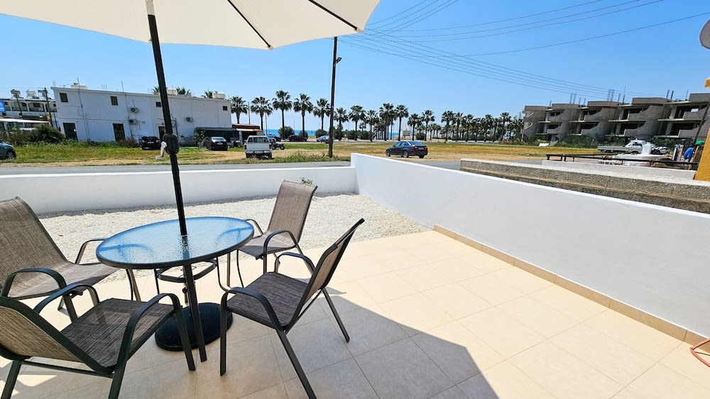 Beach Love Apartment 1