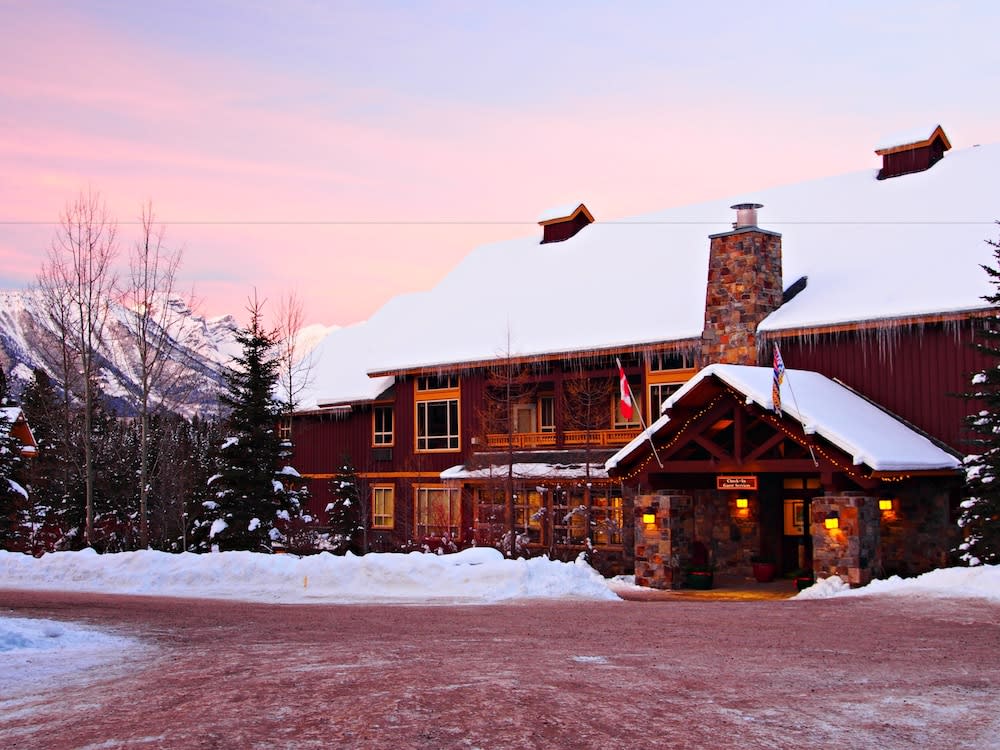 Timberline Lodges by Fernie Lodging Co 2