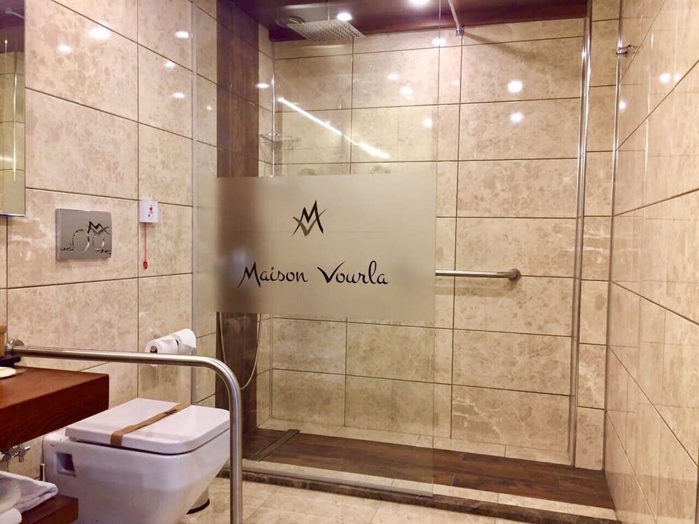 Maison Vourla Hotel 1