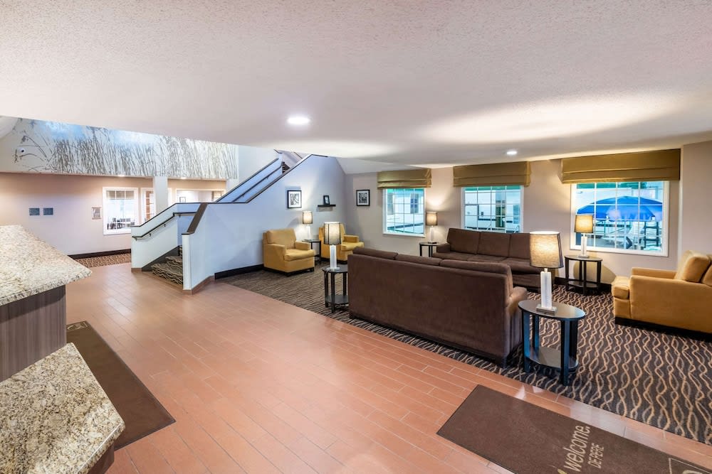 Sleep Inn & Suites Green Bay South 2