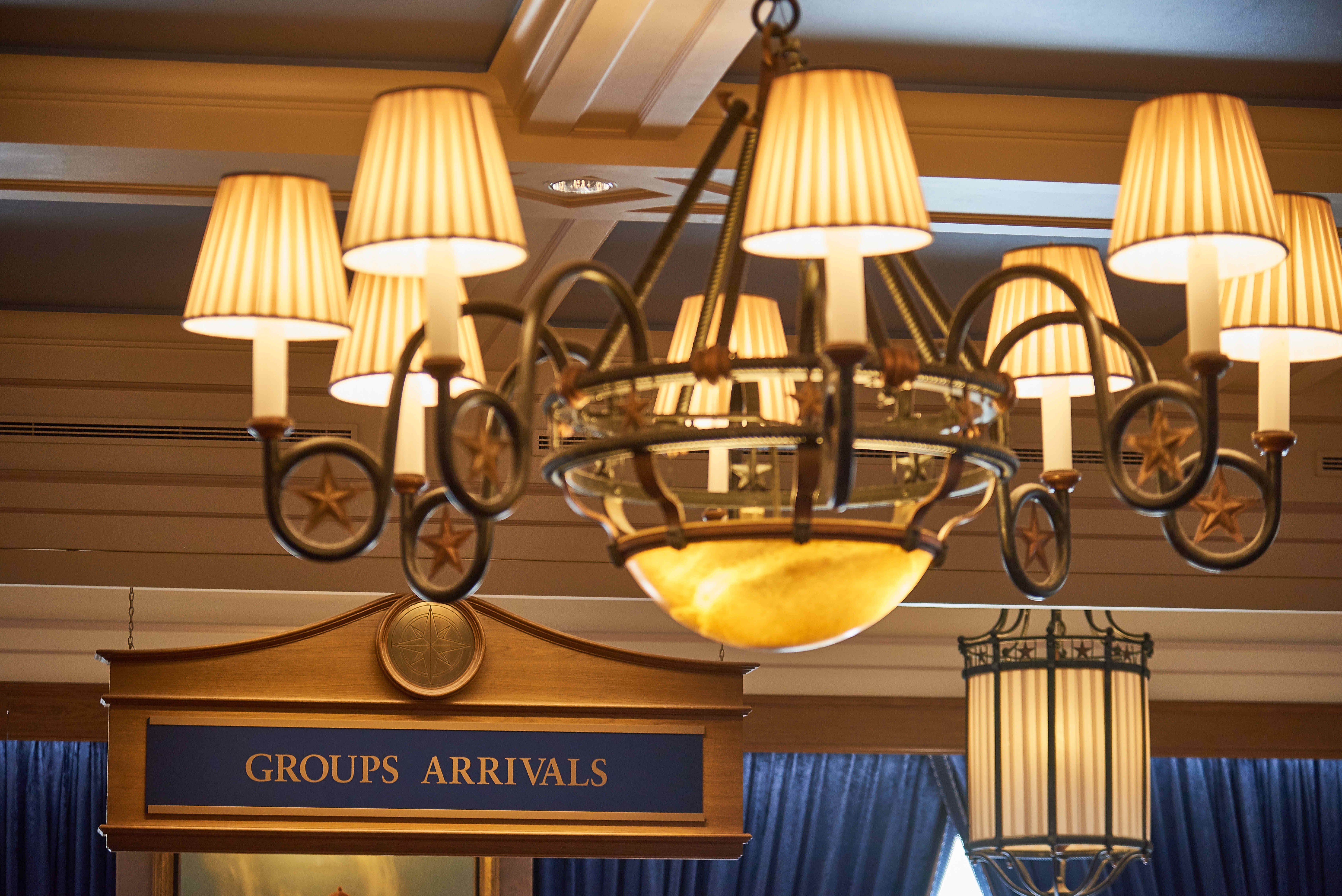 Disney Newport Bay Club + Tickets 5