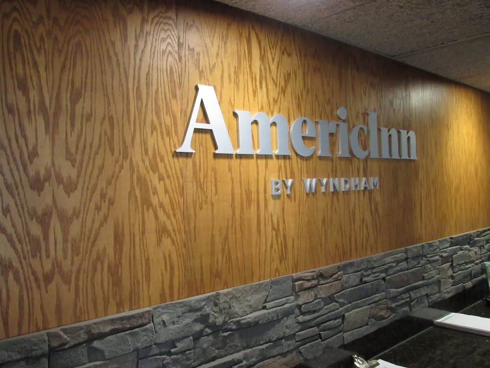 AmericInn by Wyndham Lincoln South 2