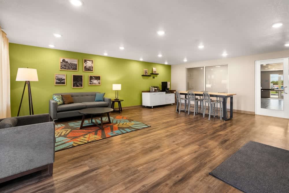 WoodSpring Suites Bowling Green I-65 2