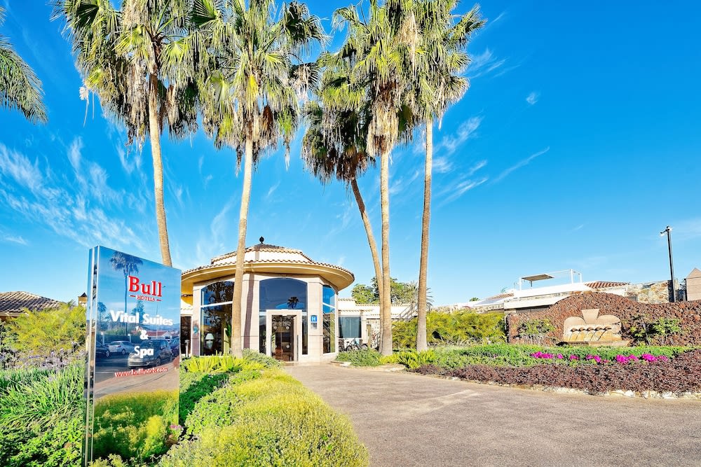 Bull Vital Suites & Spa Boutique Hotel - Only Adults 2