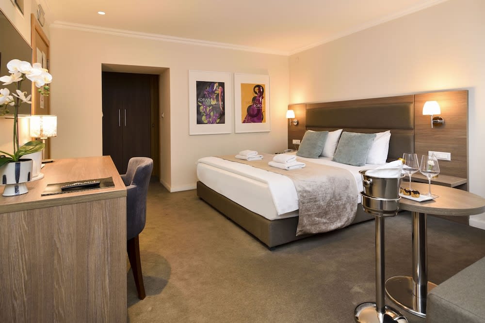 hotel-opera-garni-belgrade-best-deals-lastminute