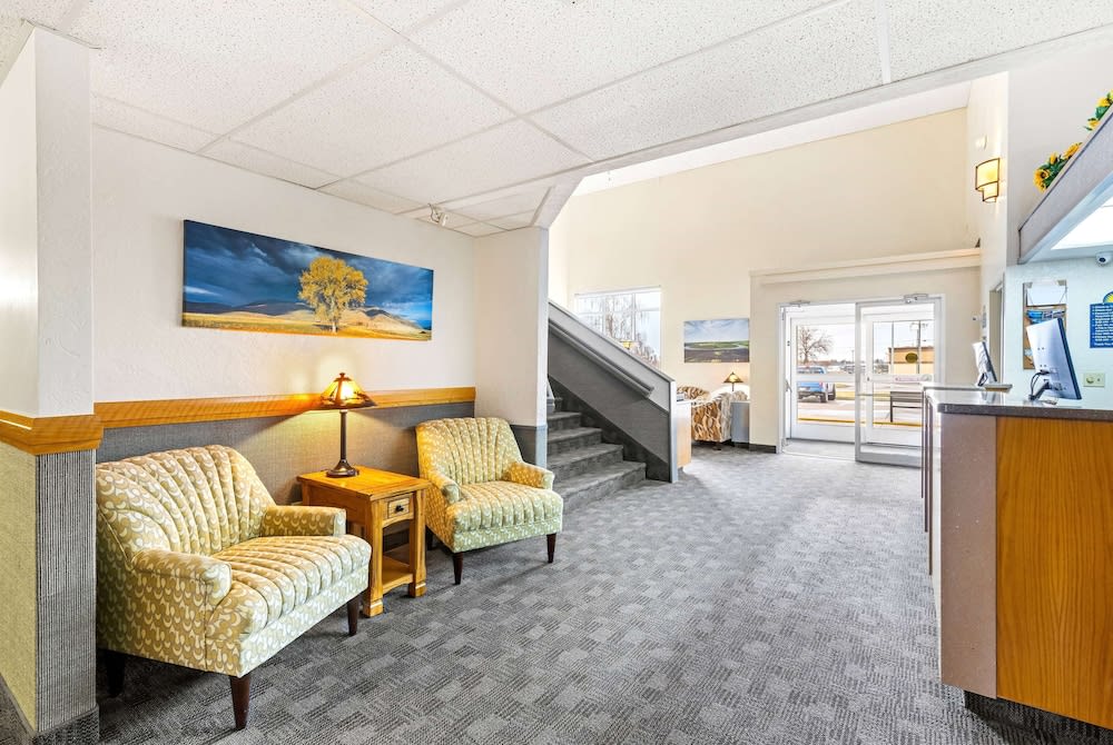 Days Inn by Wyndham Great Falls 5