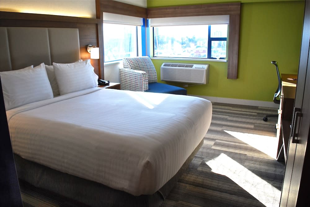 Holiday Inn Express VANCOUVER AIRPORT - RICHMOND by IHG 4
