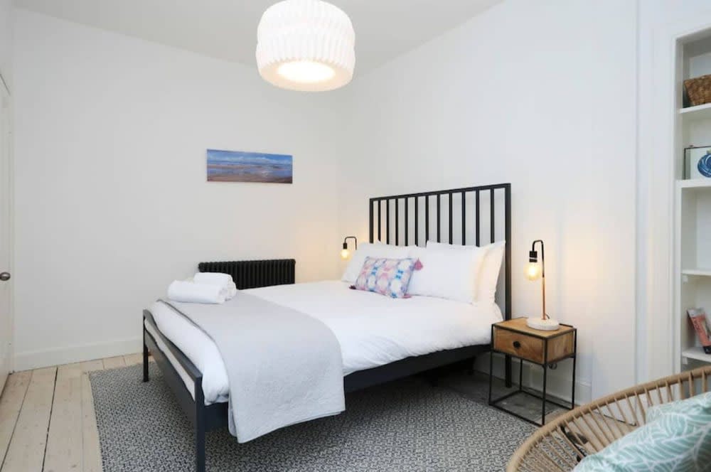 JOIVY Luxury House With Patio Next To North Berwick Beach 2