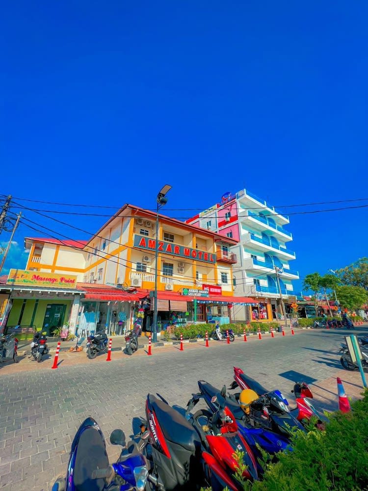 Amzar Motel Cenang 1