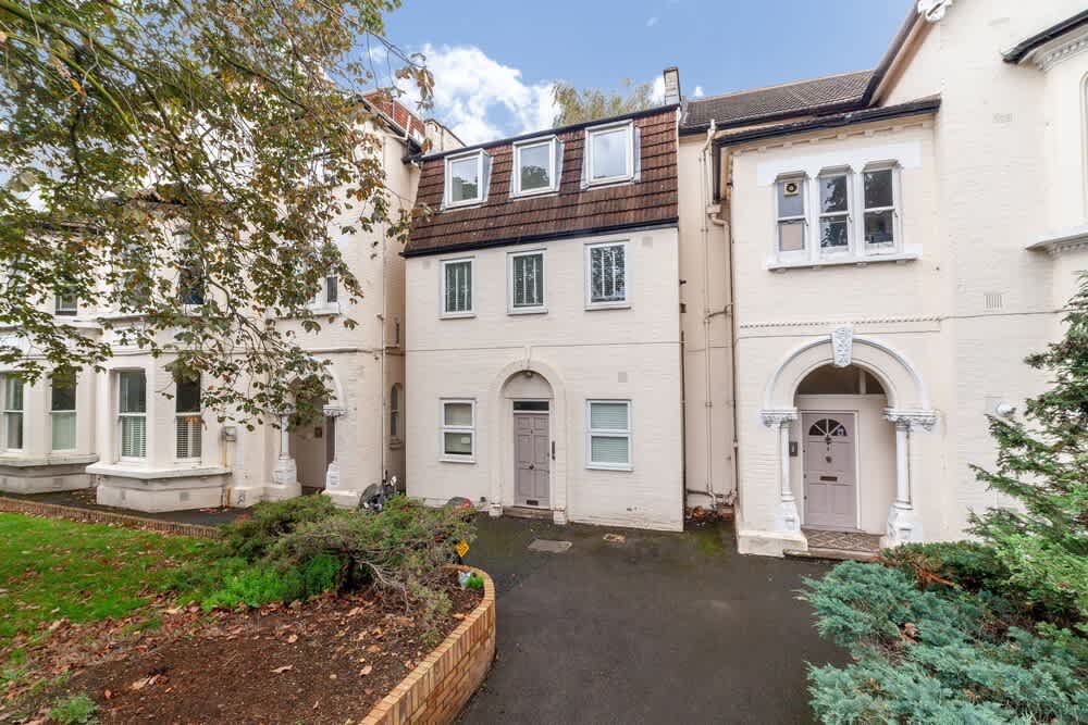 The Wandsworth Flat 1
