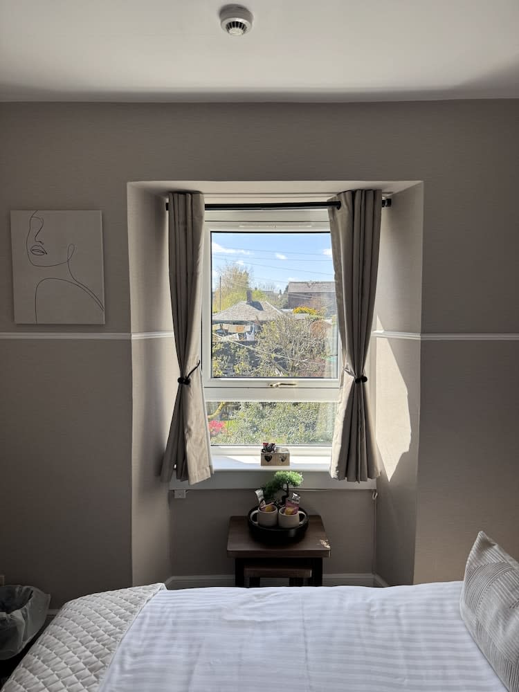 Glendevon Hotel 2