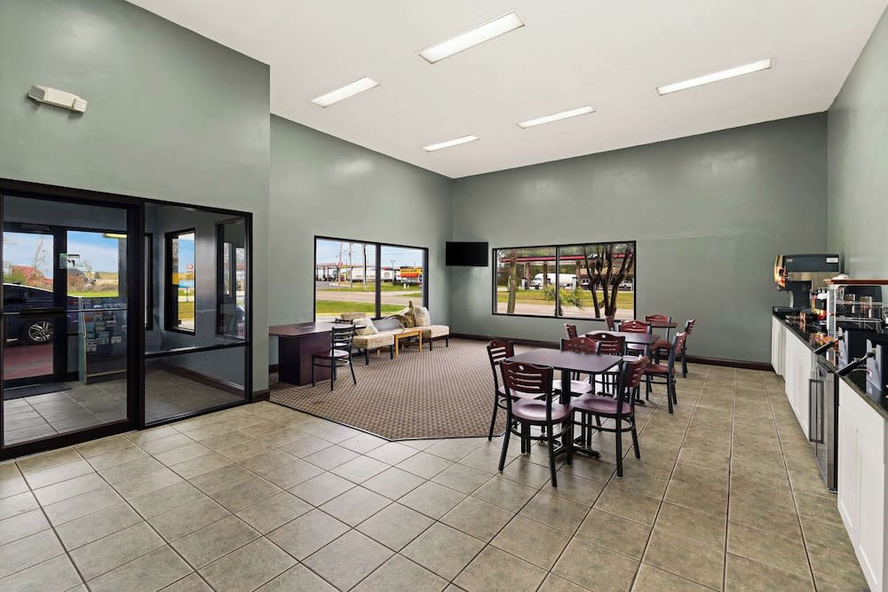 SureStay by Best Western Gulfport 2