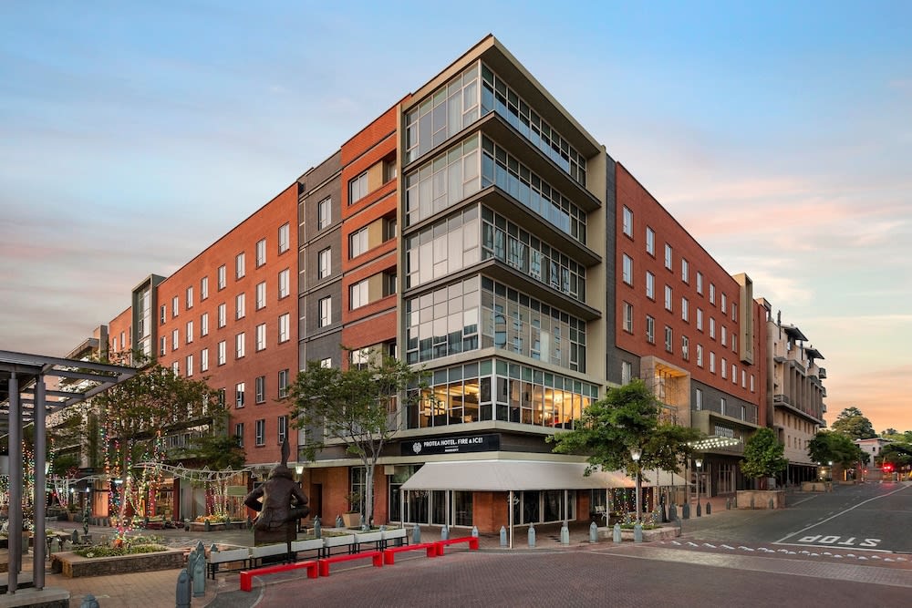 Protea Hotel Fire & Ice! by Marriott Johannesburg Melrose Arch 1