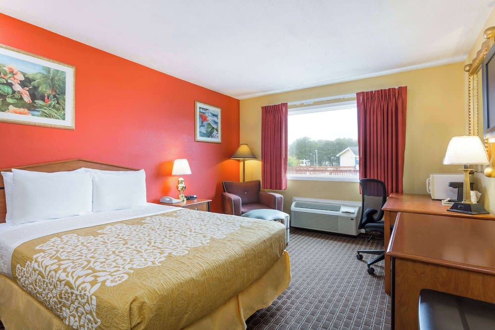 Days Inn by Wyndham Chincoteague Island 4