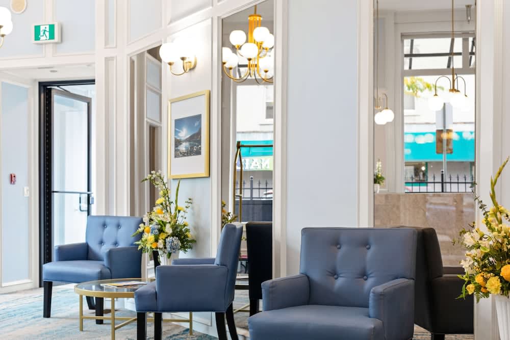 Crown Columbia Hotel; BW Premier Collection 2