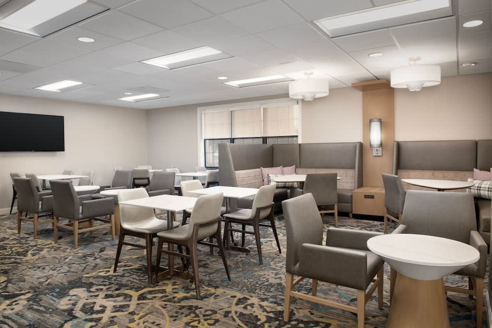 Residence Inn by Marriott Kansas City Overland Park 2