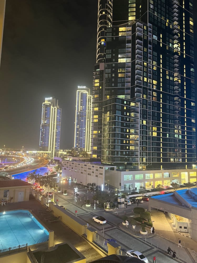 ROYAL BEACH RESIDENCES 2 1