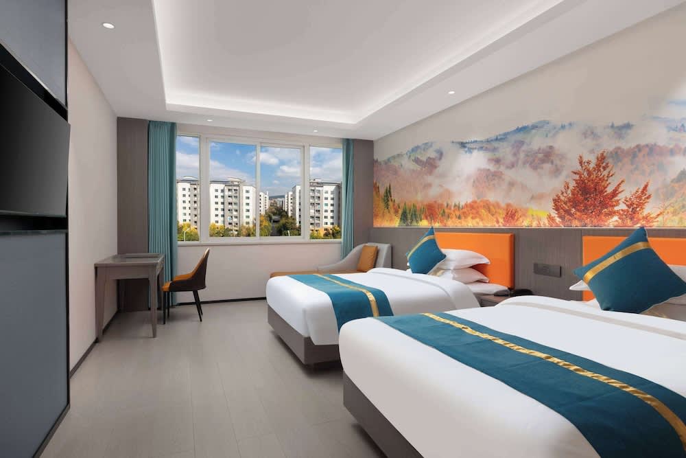 Days Inn by Wyndham Kunming Airport Economic Zone 1