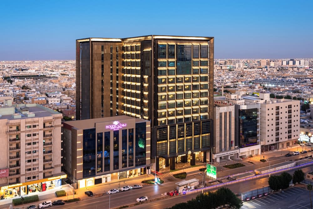Narcissus The Royal Hotel 1