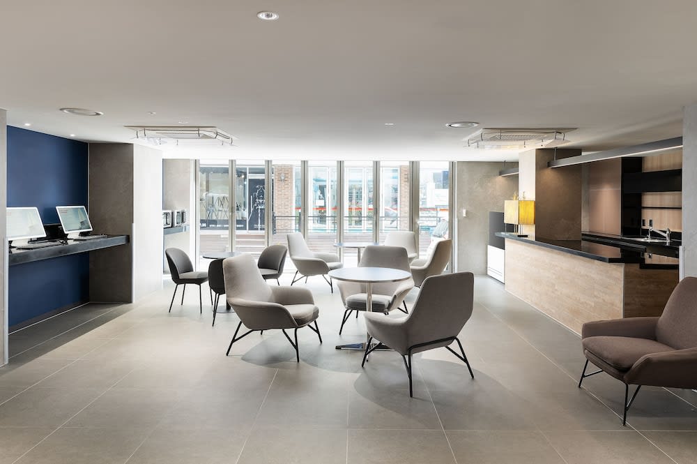 Travelodge Myeongdong Namsan 2