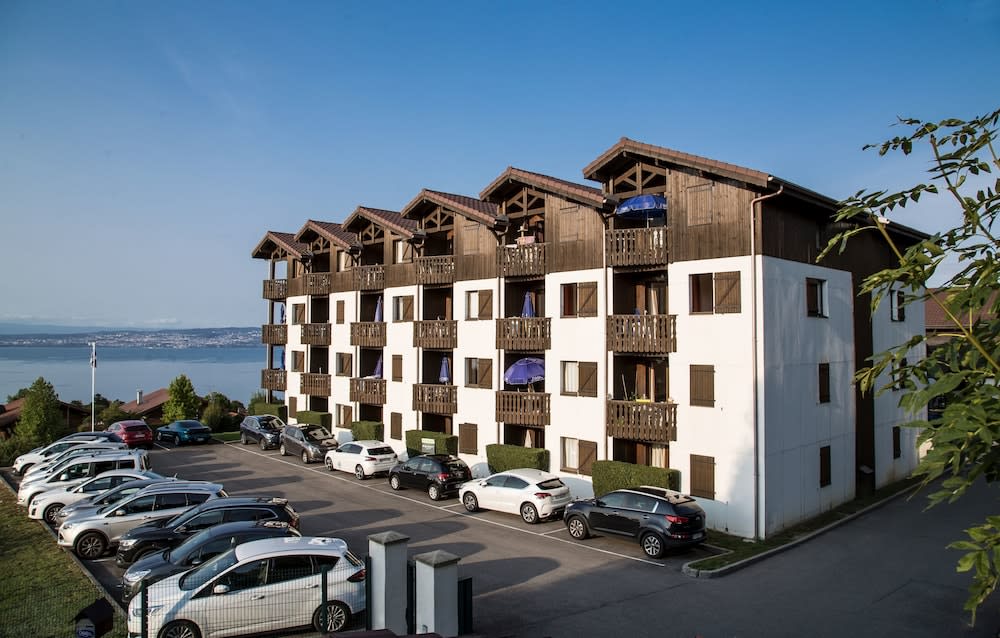 Résidence Odalys Les Chalets d'Evian 1