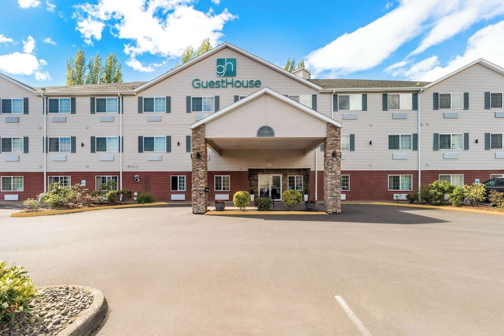GuestHouse Inn & Suites Kelso/Longview 1