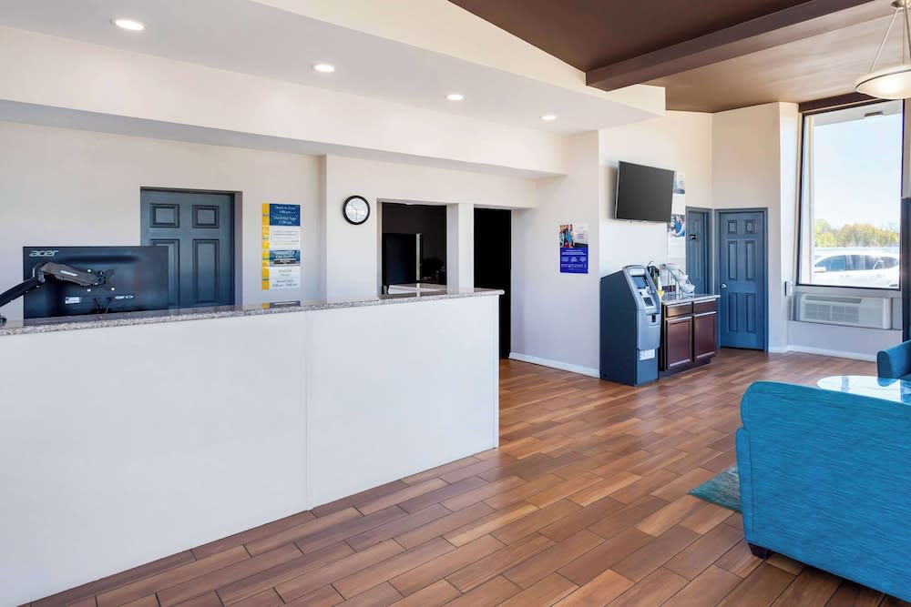 Days Inn by Wyndham Wrightstown McGuire AFB/Bordentown 1