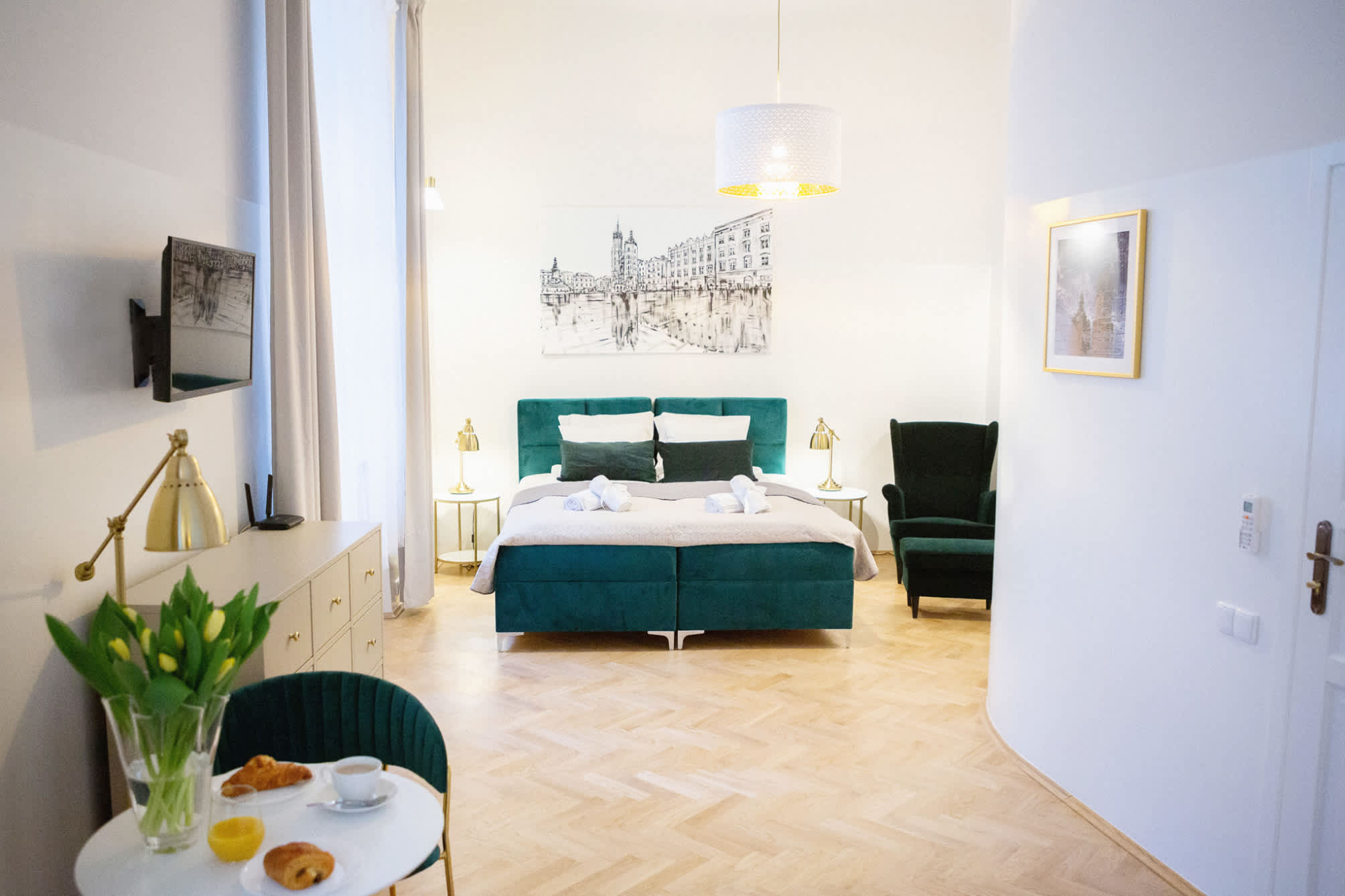 Apartments Roman 1