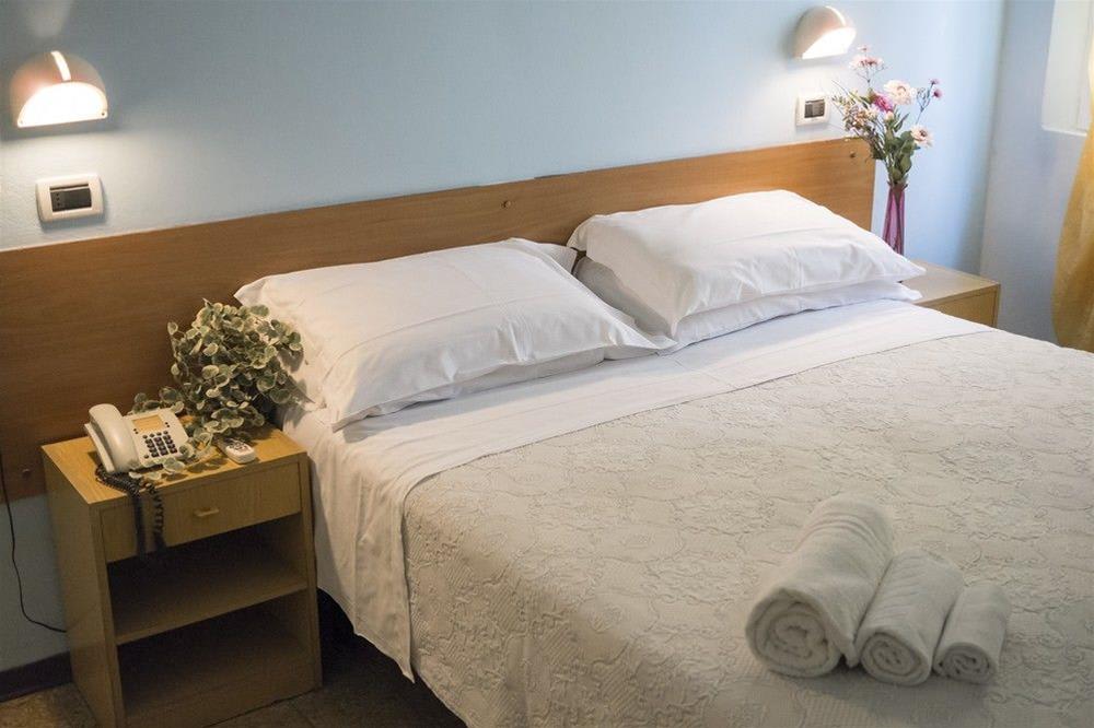 Hotel Eliseo 2