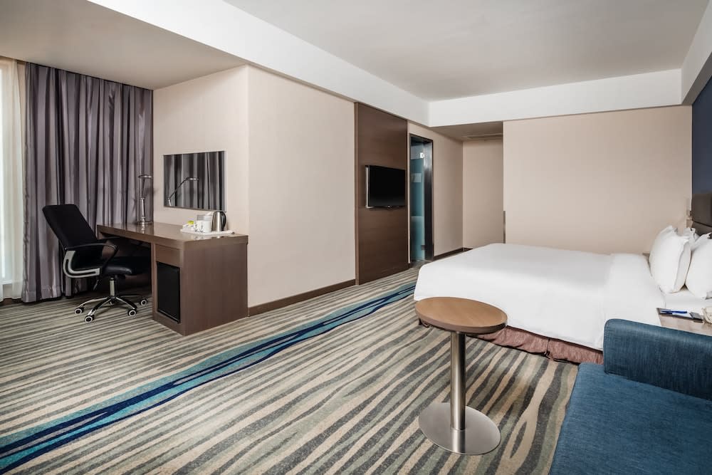 Holiday Inn Express Shenyang North Station by IHG 4