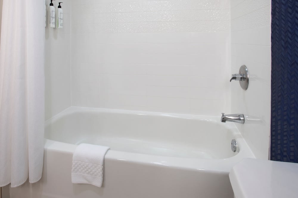 Fairfield by Marriott Rochester Henrietta/University Area 3