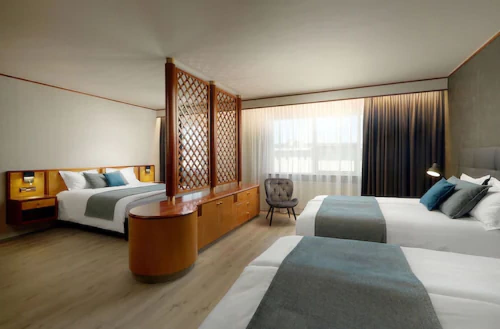 Hotel Ísland – Spa & Wellness Hotel 5