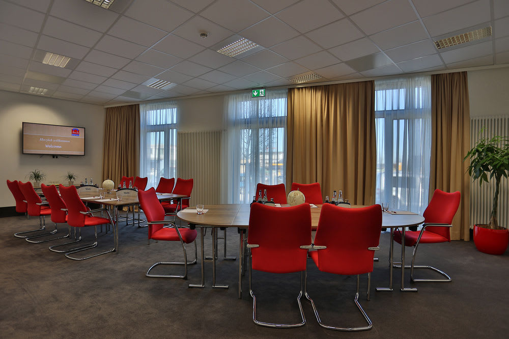Messe & Airport Hotel Stuttgart 2