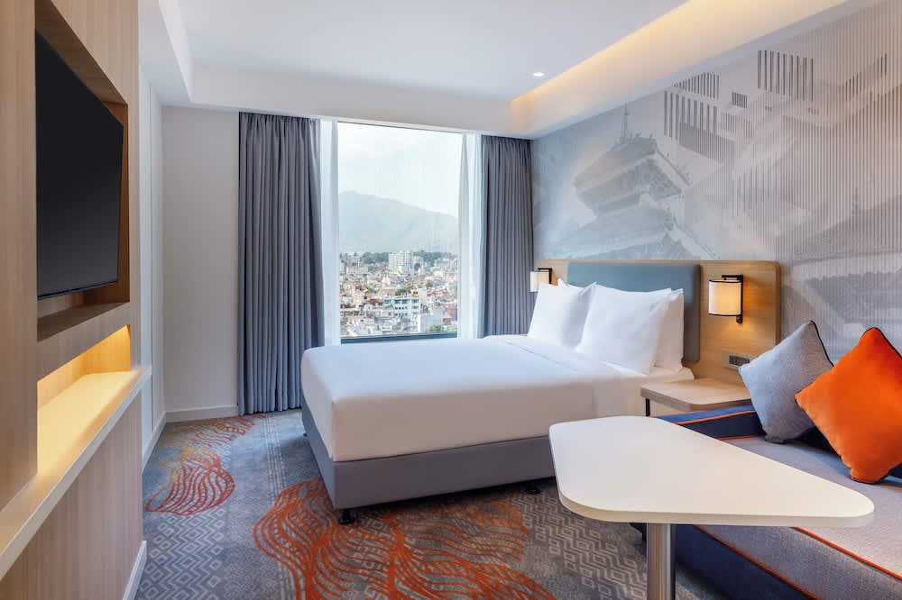 Holiday Inn Express Kathmandu Naxal by IHG 2