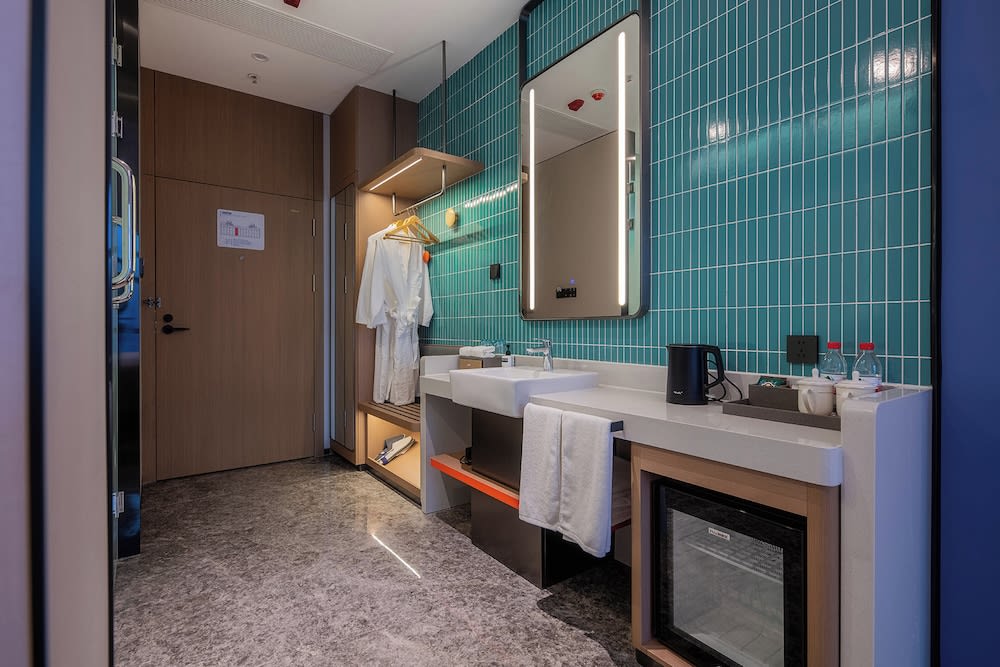 Holiday Inn Express Chongqing Nanbin Road by IHG 5