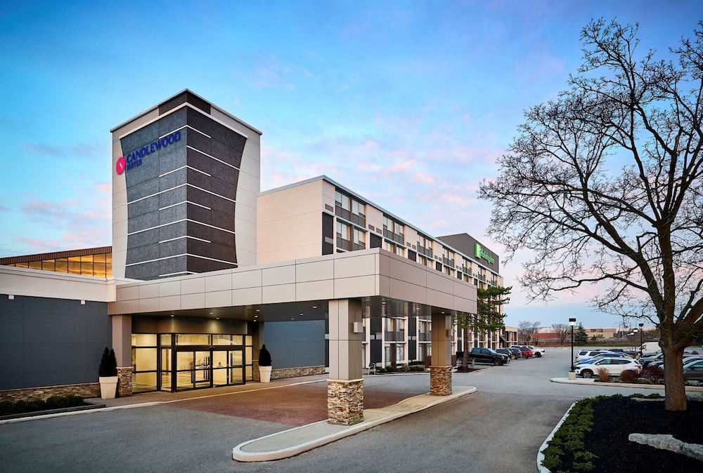 Candlewood Suites Burlington Conference Centre by IHG 1