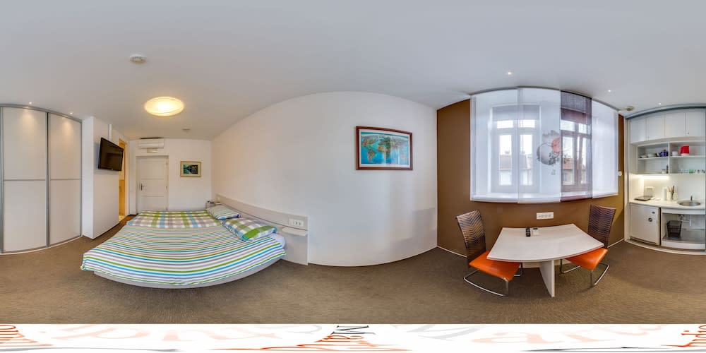 Marta Studios & Rooms 3