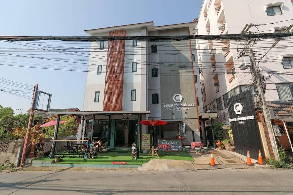 Centre Place Hotel Chiang Mai 1
