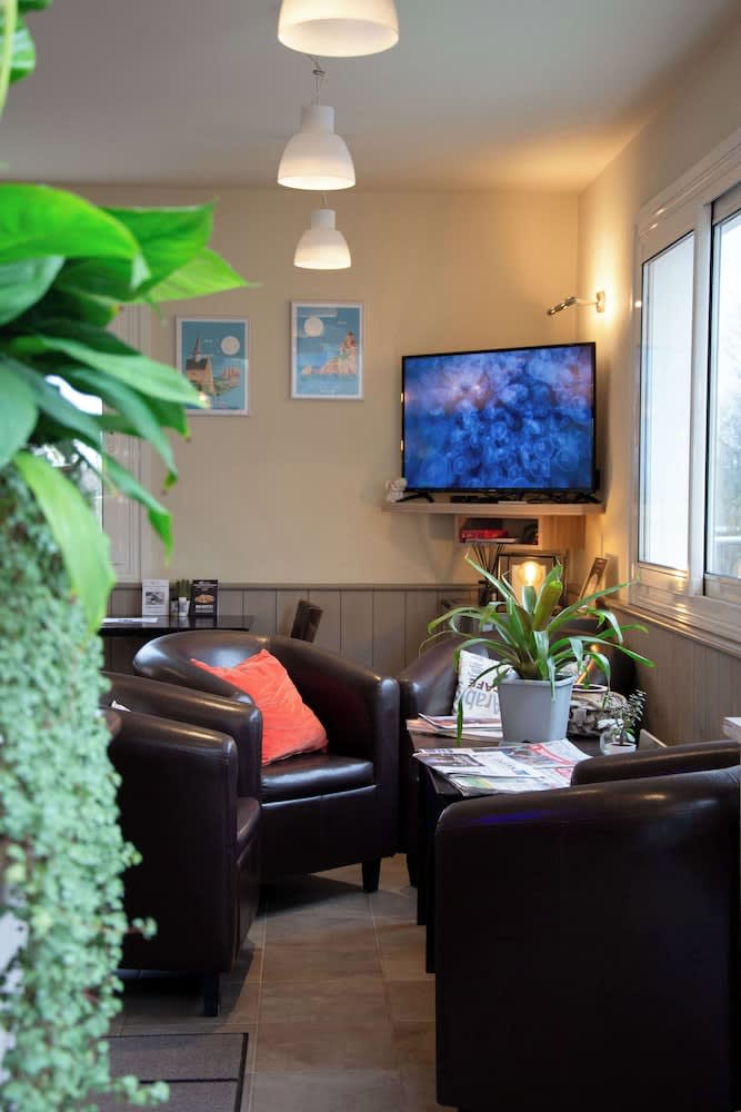 BRIT HOTEL Lannion vers Perros-Guirec 2
