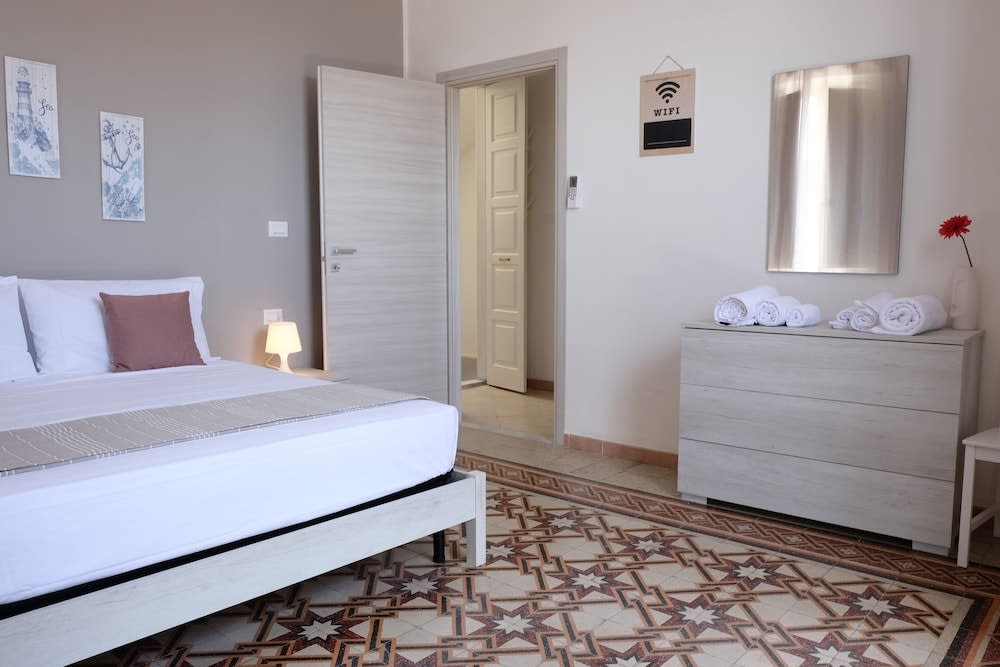 Myia Apartments by Wonderful Italy 2