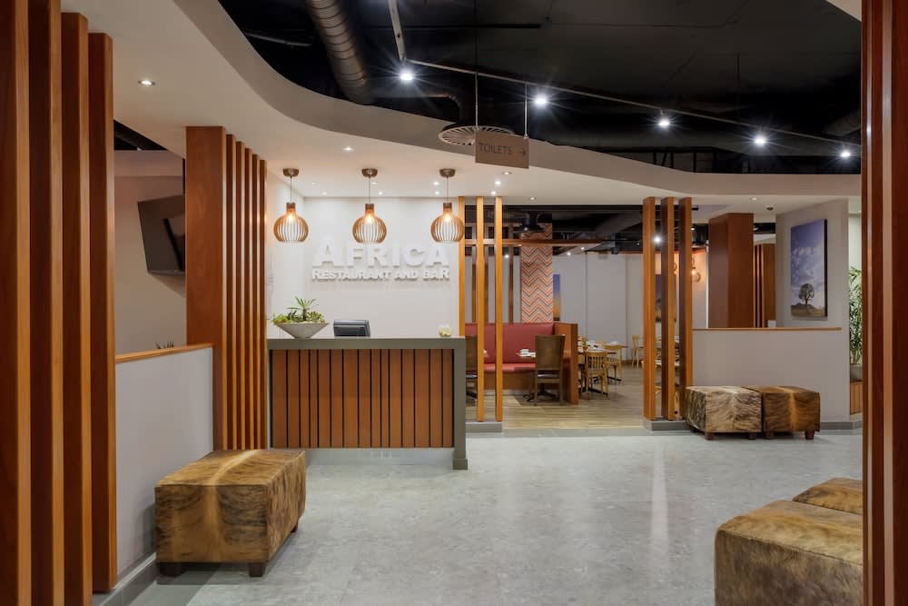 Protea Hotel by Marriott Pretoria Hatfield 4