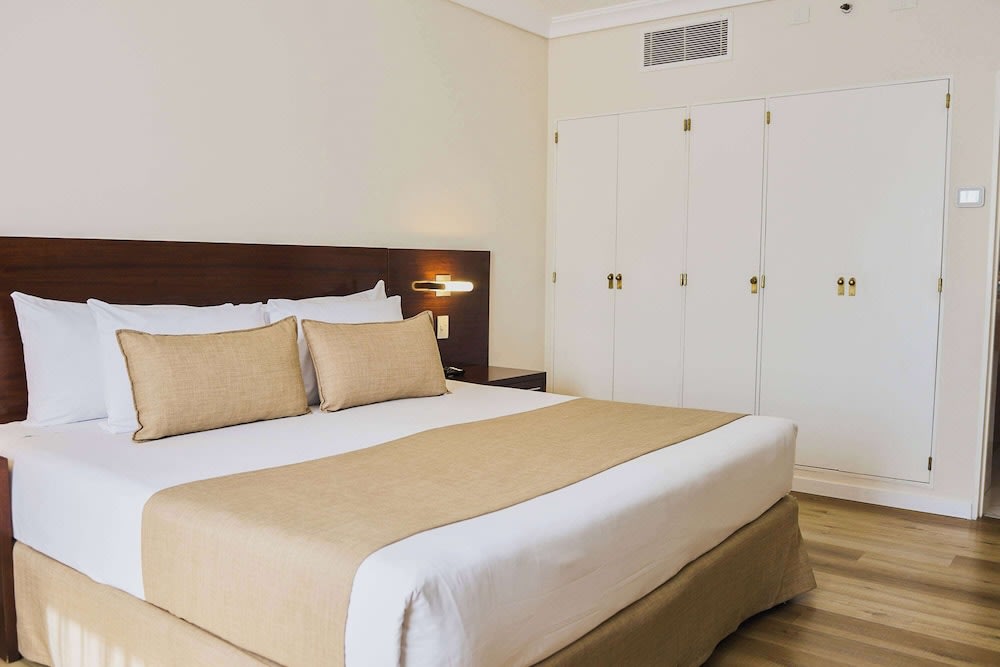 Dazzler by Wyndham Buenos Aires San Martin 1
