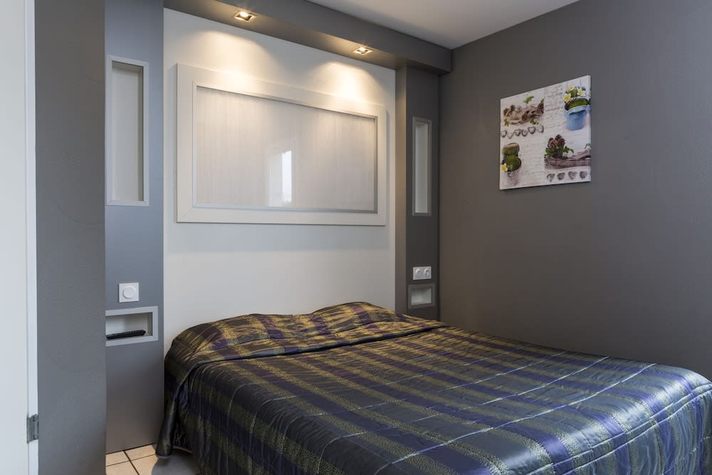 inital by balladins Lyon Chanas 3