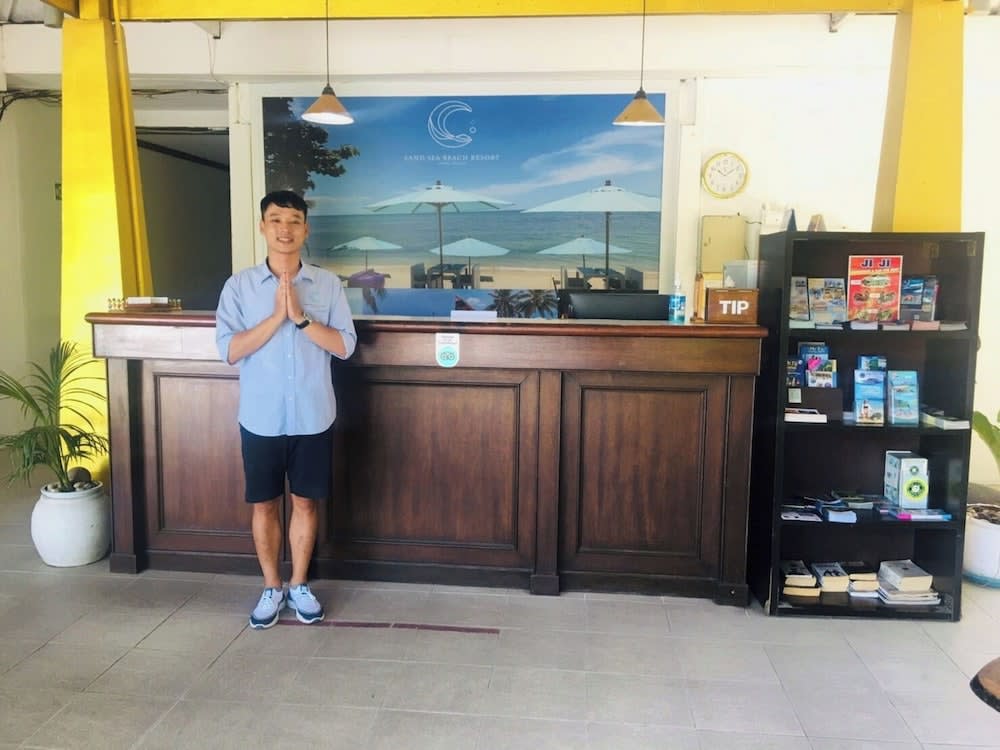 Sand Sea Beach Resort 2