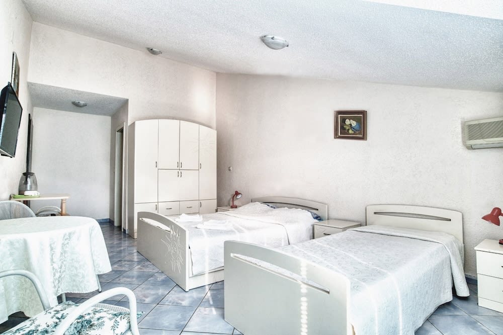 Sun Guest House 2