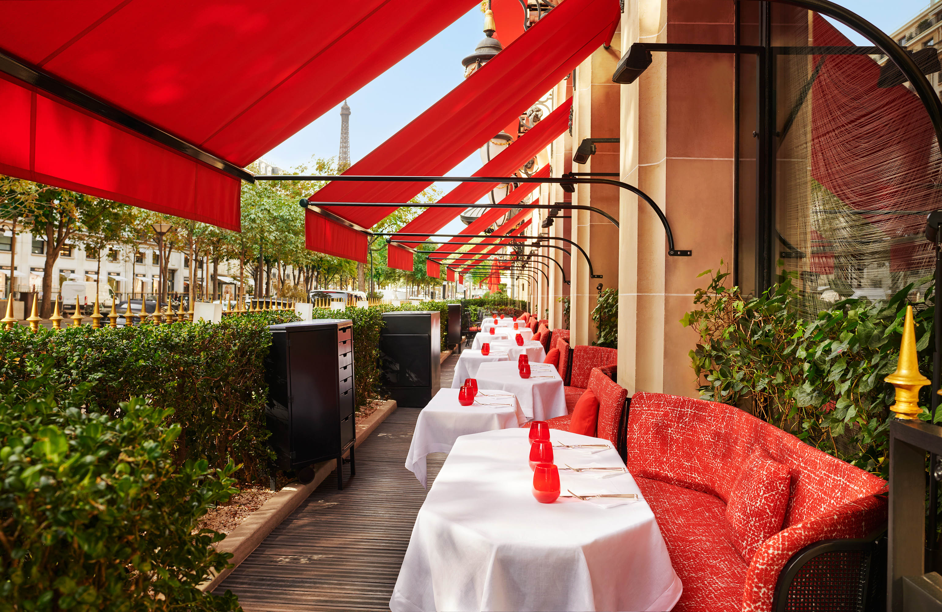 Plaza Athenee 1